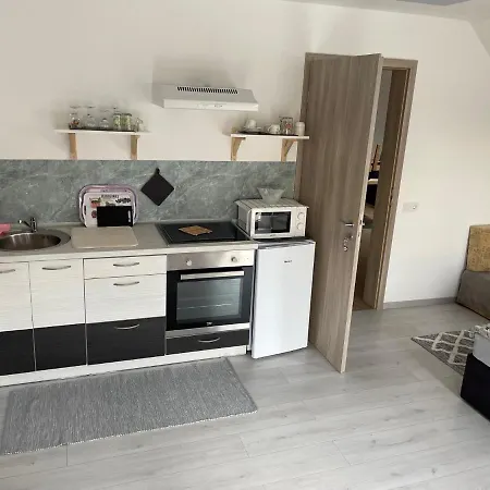 Jasmin House * Vonyarcvashegy