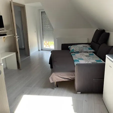 Jasmin House