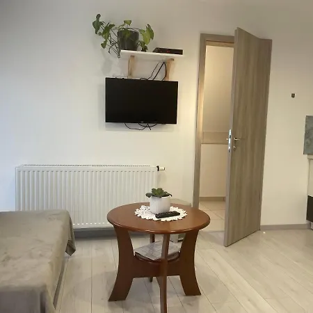 Homestay Jasmin House Vonyarcvashegy