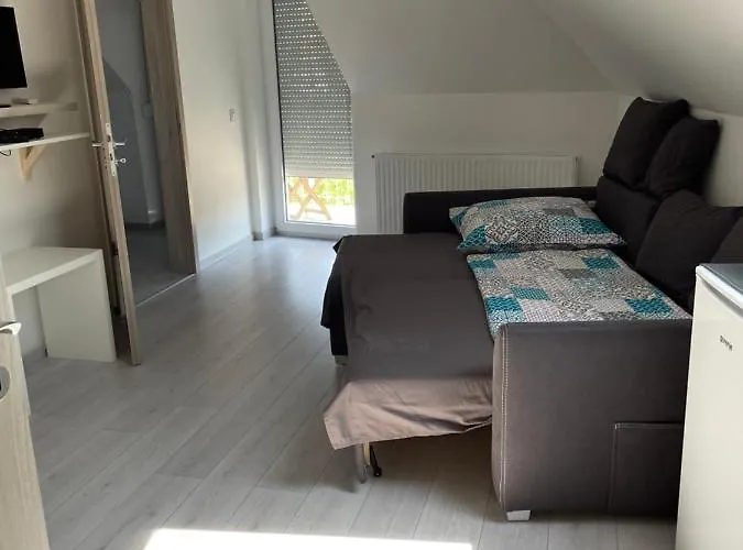 Jasmin House